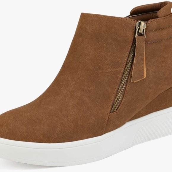 NEW WITH TAGS Women’s Platform Wedge Sneakers Ankle Booties in Brown Size 8.5 - Picture 1 of 6